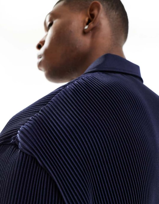 ASOS DESIGN relaxed revere plisse polo in navy - Image 2