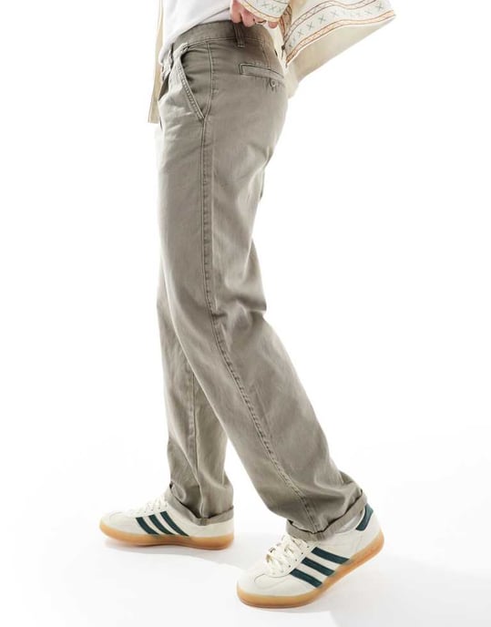 ASOS DESIGN avslappnad chino i tvättad grå - Image 3