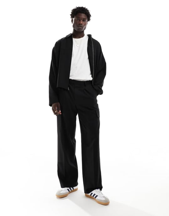 ASOS DESIGN elegant samordnad bred cargobyxa i svart - Image 1