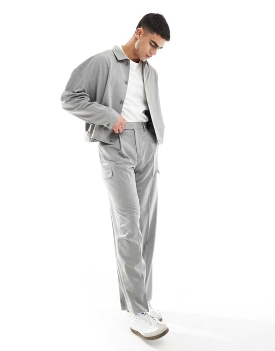 ASOS DESIGN vid ben smart koordinerad cargobyxa i grått - Image 3