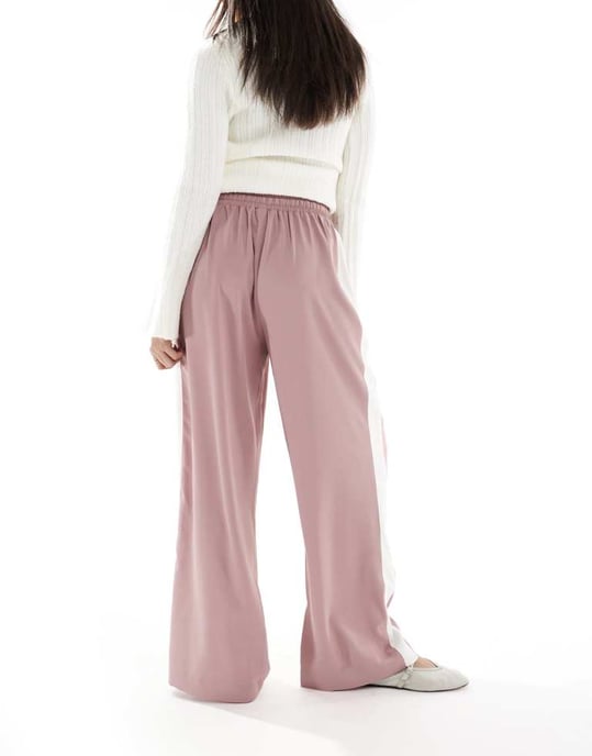ASOS DESIGN pull on trousers with contrast panel in pink - Image 4