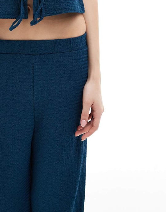 Vero Moda textured jersey trouser co-ord in navy - Image 3