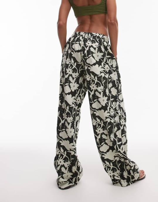 Topshop linen balloon trouser in mono floral - Image 3