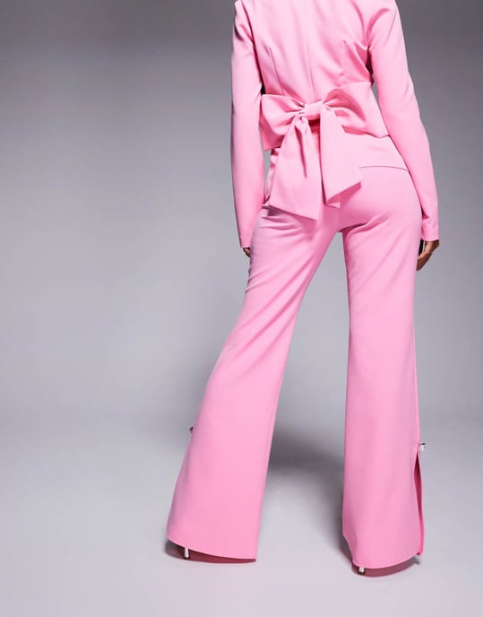 ASOS LUXE koord slim fit skräddarsydd byxa med utsmyckad knapprad i rosa - Image 4
