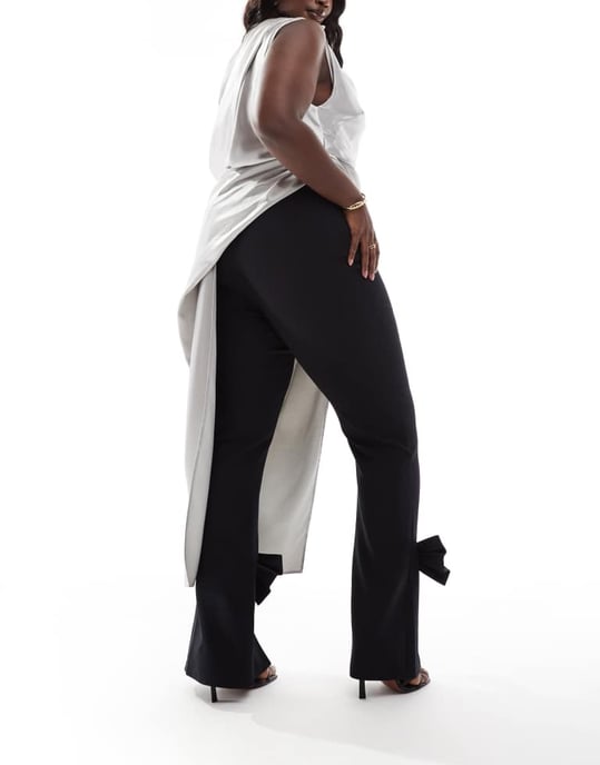 ASOS LUXE Curve co-ord skräddarsydd byxa med satängrosett i svart - Image 4