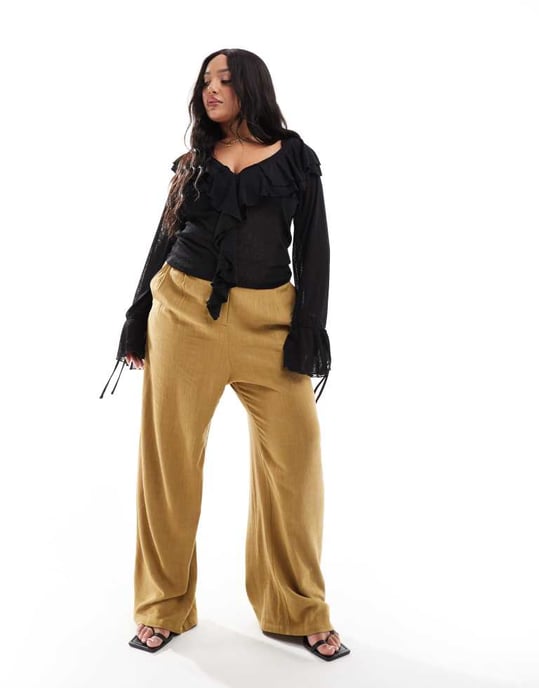 ASOS DESIGN Curve skräddarsydda högmidjade byxor med sömdetaljer och vida ben i linne i olivgrön - Image 2