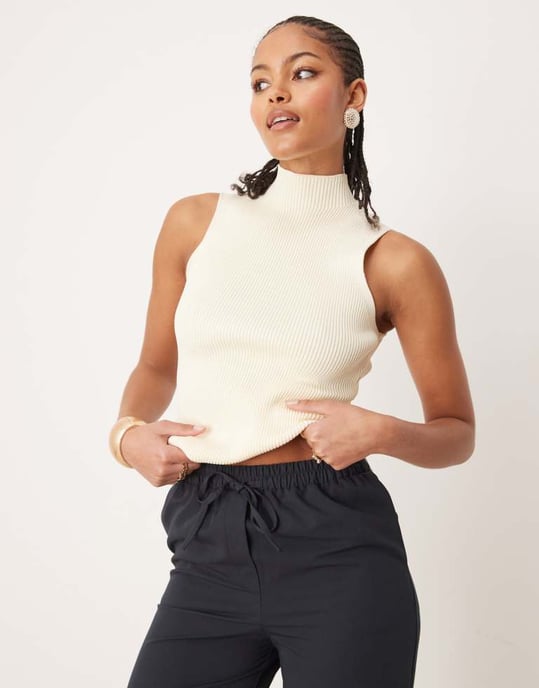 ASOS DESIGN Hög skräddarsydda byxor i marinblått - Image 2