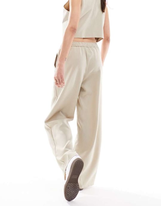 Miss Selfridge avslappnad byxa i beige ränder co ord - Image 3