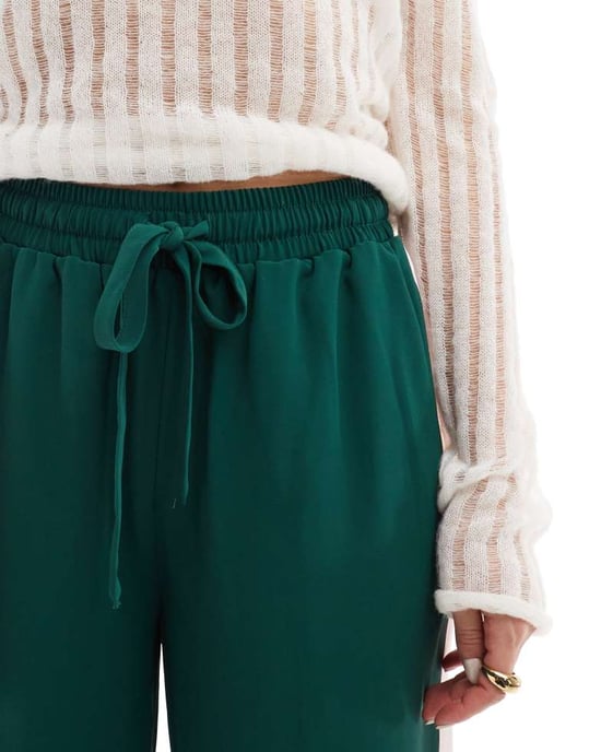 ASOS DESIGN byxor med kontrastpanel i skogsgrön - Image 4