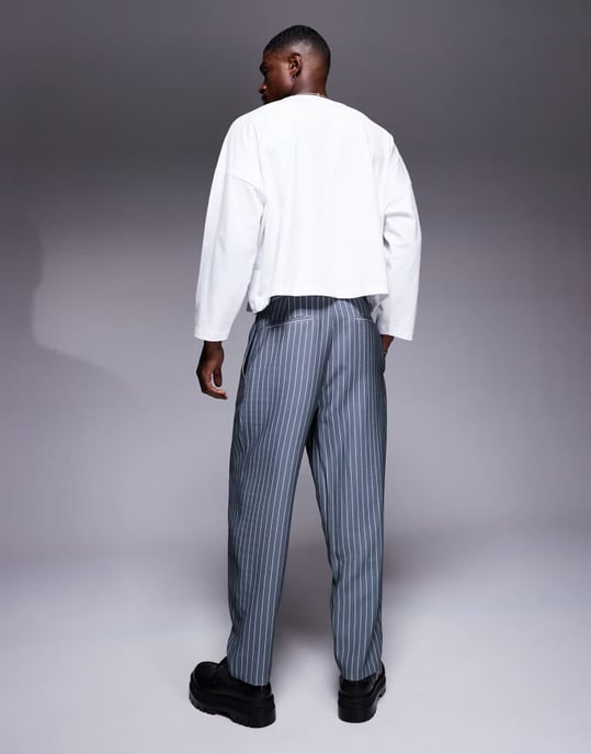 ASOS DESIGN morotspassform smarta byxor i grått randigt - Image 4
