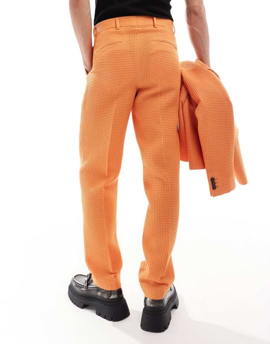 Viggo oversize kostymbyxor i klar orange våffel - Image 2