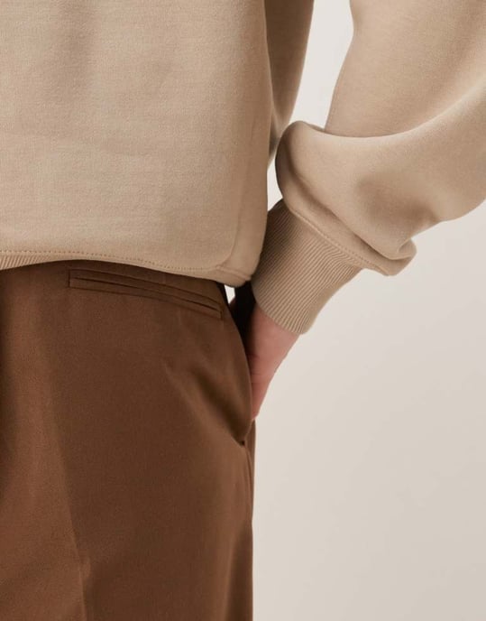 ASOS DESIGN smart oversized tapered byxor med framfåll i brunt - Image 4