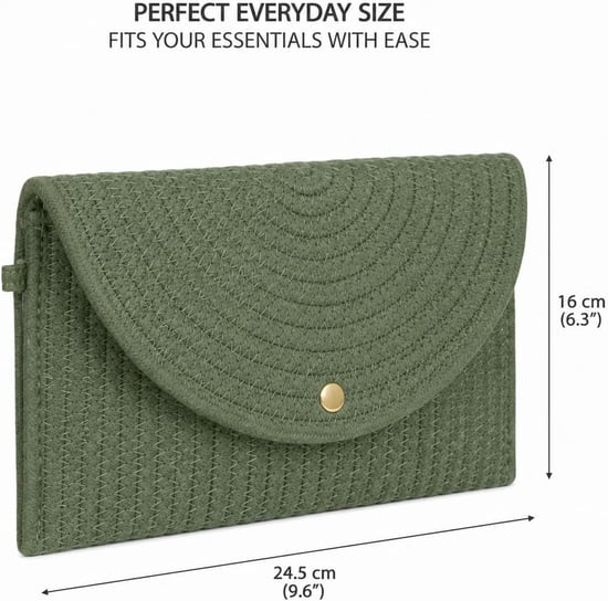 Ladies Minimalist Envelope Crossbody Bag, Woven Straw Clutch Bag in Green - Image 5