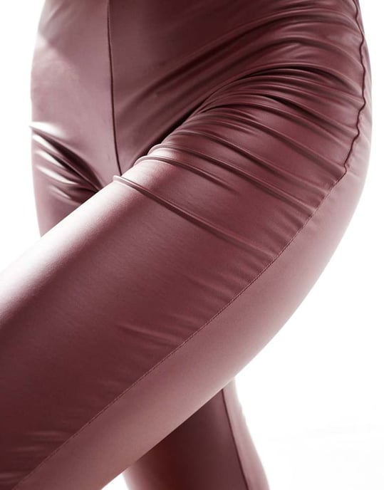 ASOS DESIGN wetlook capri i bordeaux - Image 4