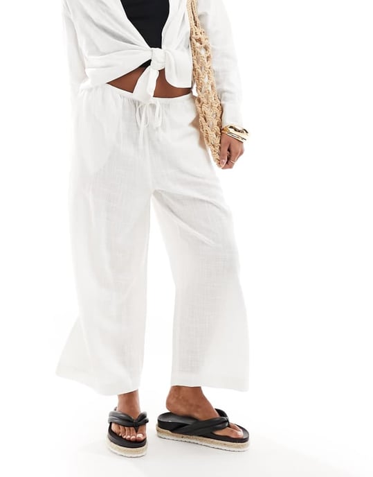 ASOS DESIGN Petite linne culotte i vitt - Image 2