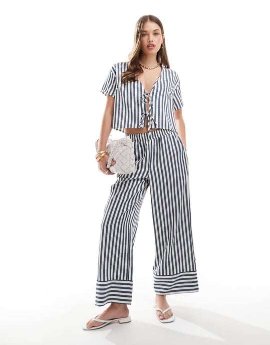 ASOS DESIGN topp med knytfront i blårandig koord - Image 4