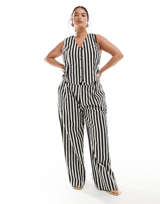 ASOS DESIGN Curve väst i linne med monokrom randkoord - Image 4