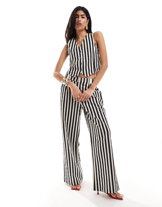 ASOS DESIGN väst i linne med rand i mono-co-ord - Image 2