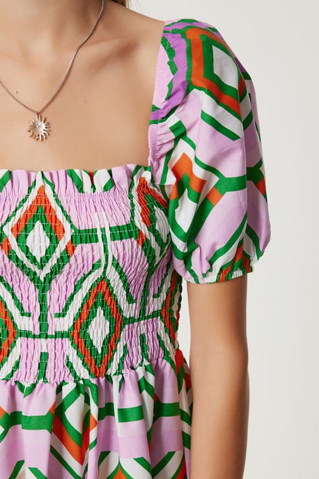 Batiktryck Midi Klänning med Volangdetalj - Image 4