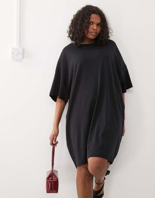 Noisy May Curve boxy t-shirt dress in black - Image 3