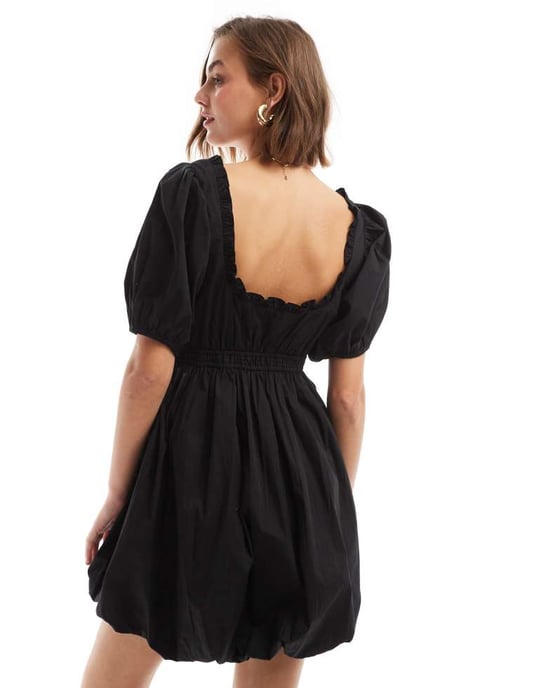 ASOS DESIGN mini puffball-klänning med volangkant i svart - Image 2