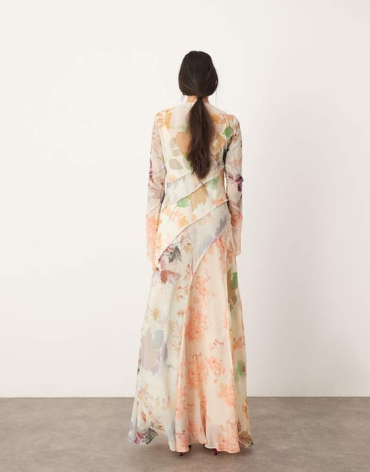 ASOS EDITION långärmad maxi klänning med snedpanel i rosa blommönster - Image 3