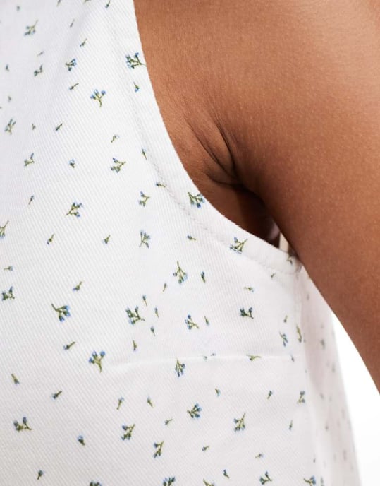 ASOS DESIGN denimtopp i ditsy-mönster - Image 4
