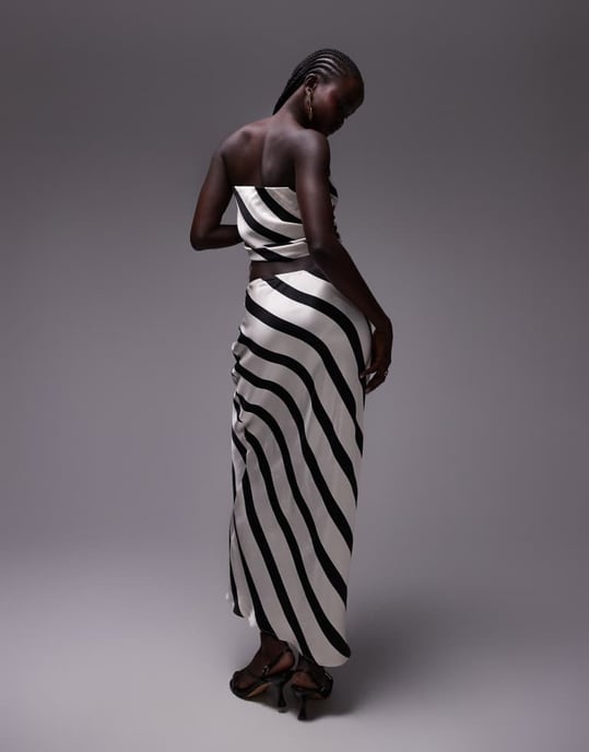 Topshop koord satin sned maxi kjol i monokrom diagonalsrand - Image 2