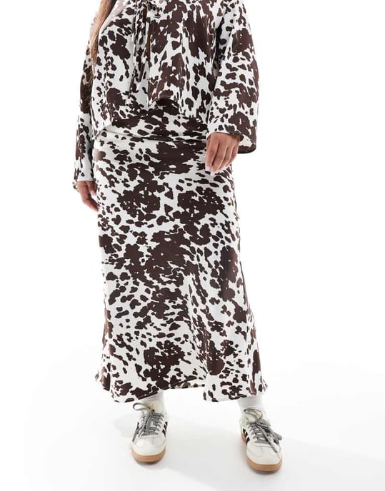 Pieces Curve slip maxi skirt co-ord in cow print - Image 4