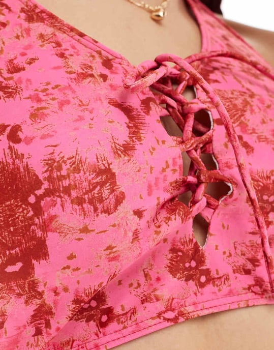 Återvunnen vintage lång bikinitopp med makramé-detalj i rosa tryck - Image 2