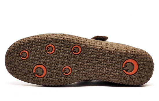 Boulevard Ontario Perforated Bar Leather Womens - Image 4