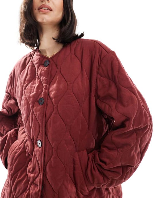 ASOS DESIGN dolphin hem collarless quilted jacket in dark red - Image 3