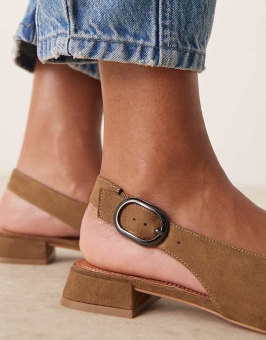ASOS DESIGN Leonora slingback ballerina i taupe suedette - Image 2