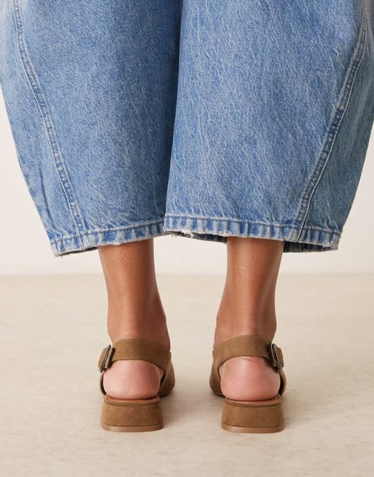 ASOS DESIGN Leonora slingback ballerina i taupe suedette - Image 4