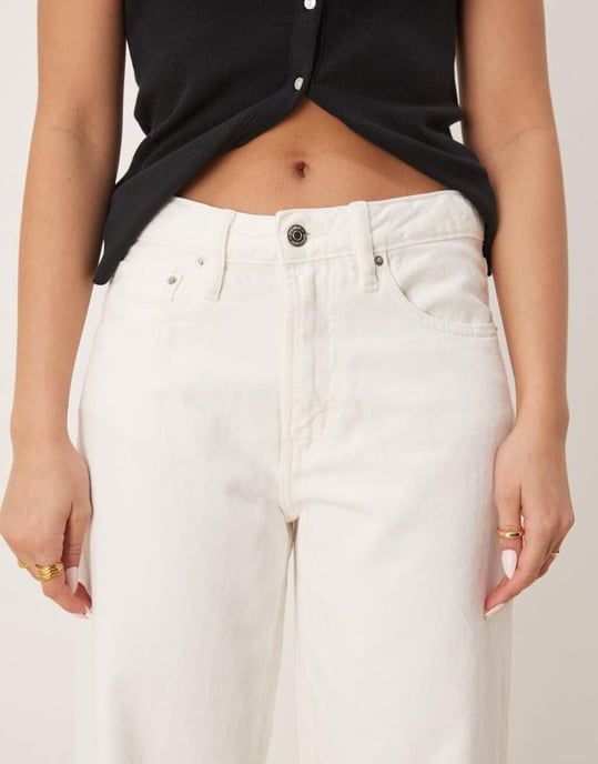 Gina Tricot baggy fit jeans in off white - Image 4