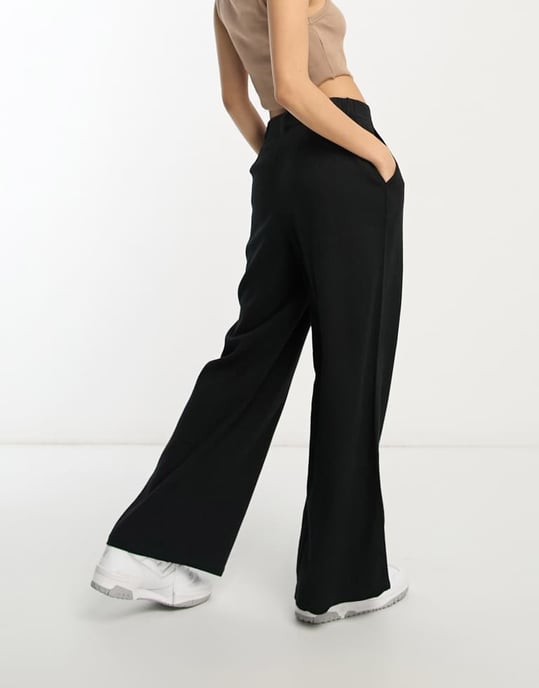 ASOS DESIGN Petite vida byxor med linne i svart - Image 2