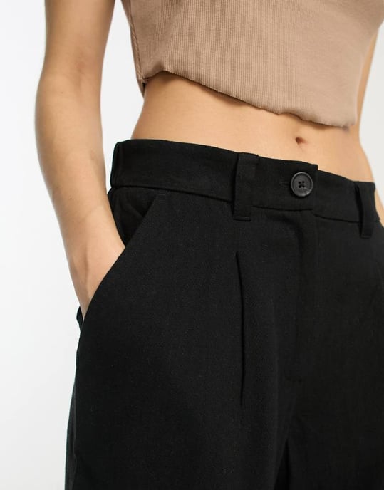 ASOS DESIGN Petite vida byxor med linne i svart - Image 4
