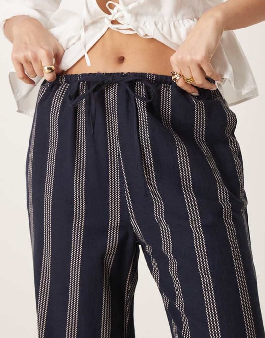 Vila linen touch tie waist wide leg trouser in navy stripe - Image 3