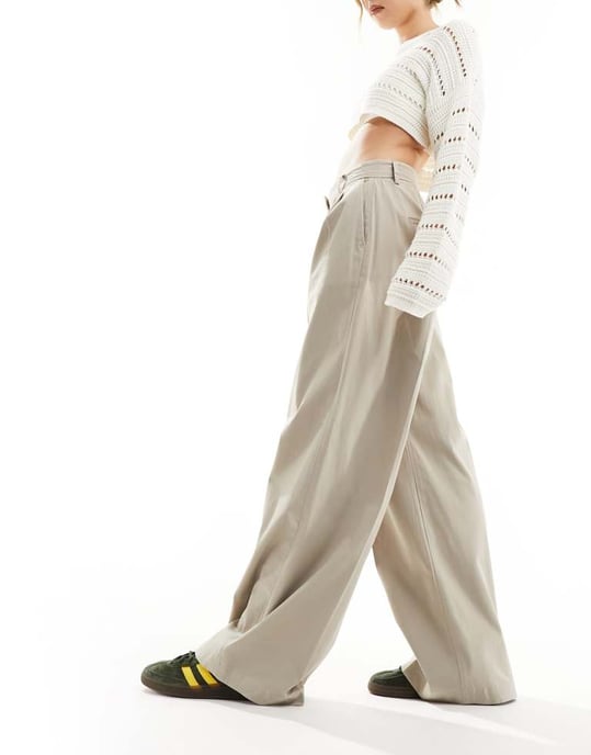 Selected Femme high waist wide fit trousers in beige - Image 3