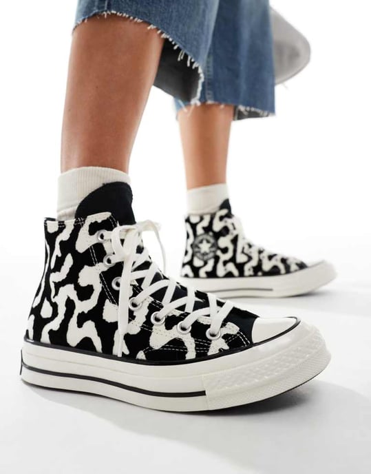 Converse Chuck 70 Hi trainers in black and white cow print - Image 3