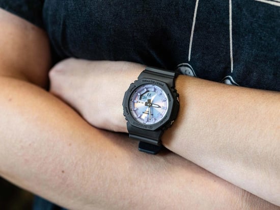 Casio G-shock Women's Black Watch GMA-P2100PC-1AER - Image 6