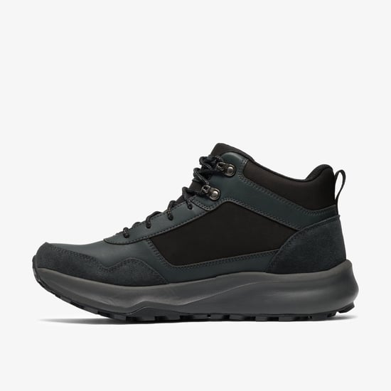 Pelmo Hi WP Black Boots - Image 2