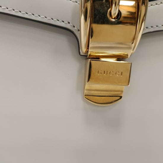 Gucci Medium Sylvie Top Handle-väska i vitt läder - Image 6