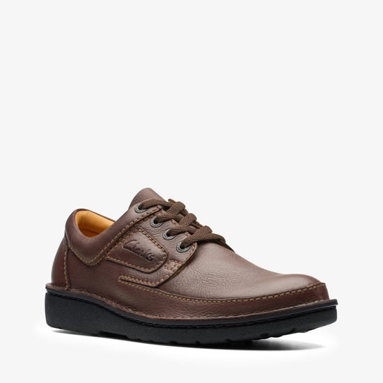 NATURE II Tan Shoes - Image 2