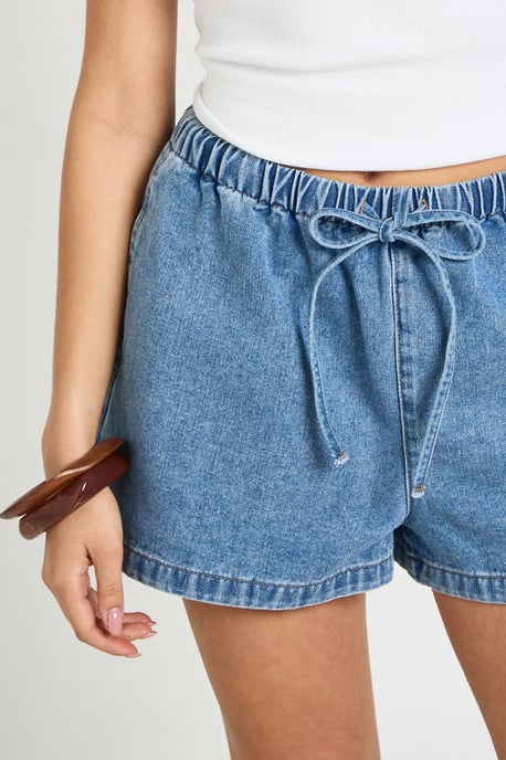 Elasticated Waist Denim Shorts - Image 4