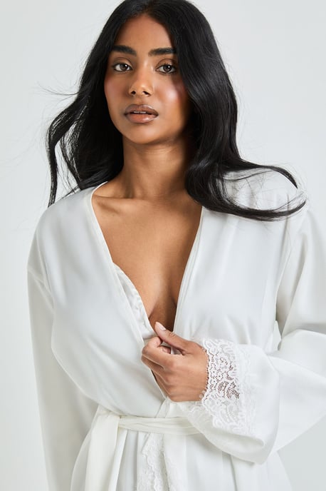 Bridal Lace Detail Satin Mini Robe - Image 4