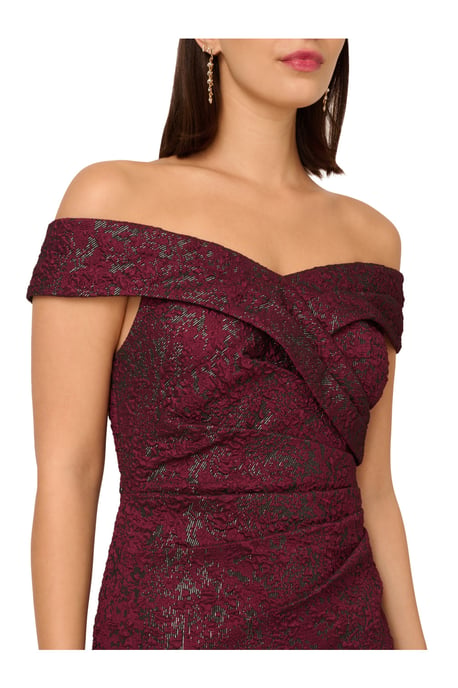 Off Shoulder Jacquard Dress - Image 4