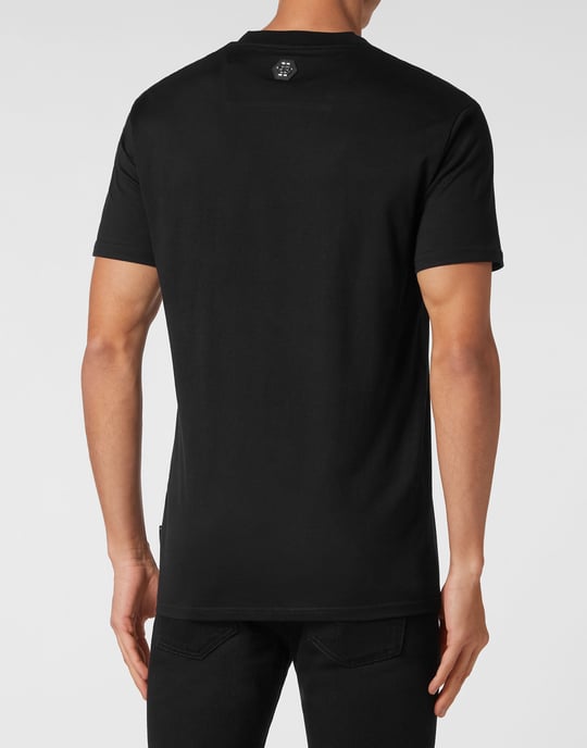 T-shirt med V-ringning - Image 3
