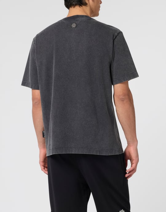 Tvättad rundhalsad t-shirt med örnskalle och dödskalle - Image 5