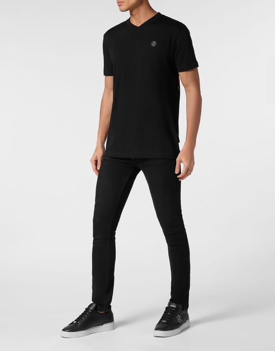 T-Shirt V-Hals Gothic Plein - Image 3